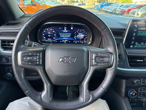 Used 2022 Chevrolet Suburban RST w/ Sport Performance Package image 29