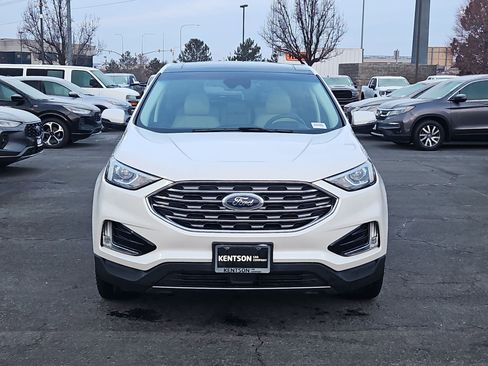 Used 2019 Ford Edge Titanium w/ Cold Weather Package image 11