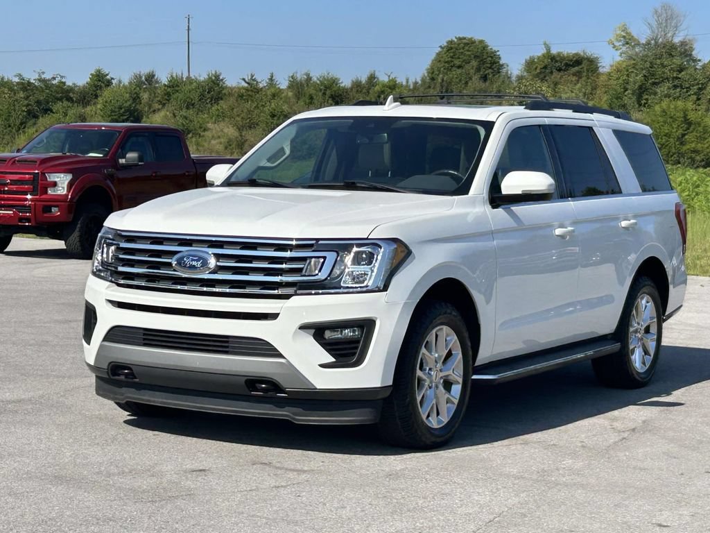 Used 2021 Ford Expedition XLT AWD/4WD image 3