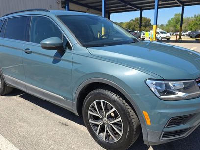 Used 2020 Volkswagen Tiguan SE