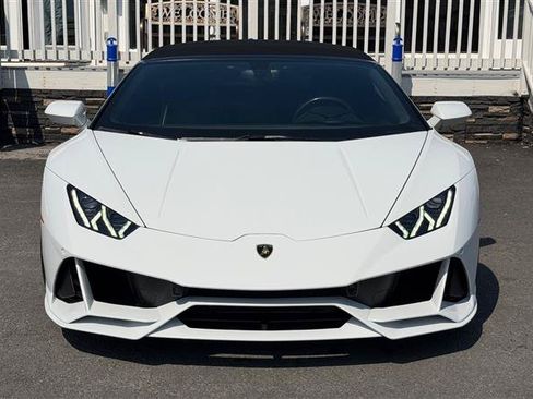 Used 2019 Lamborghini Huracan LP 580-2 RWD image 14