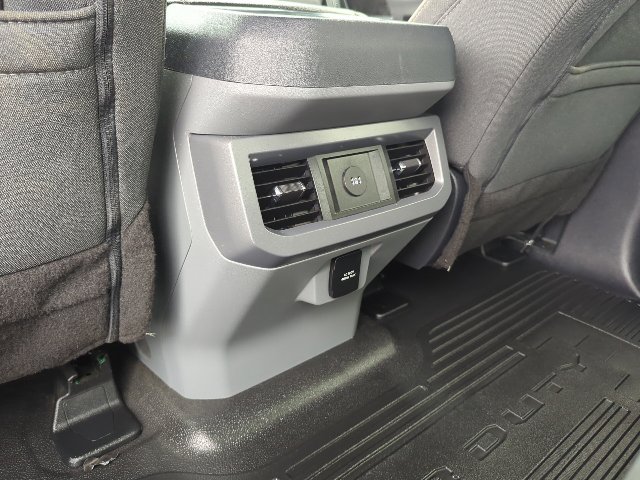 Used 2026 Ford F450 XLT w/ XLT Premium Package AWD/4WD image 26