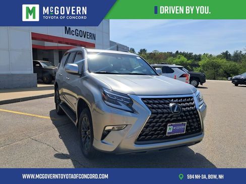 Used 2021 Lexus GX 460 Premium w/ Premium Package AWD/4WD image 9