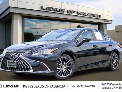 Certified 2022 Lexus ES 350 w/ Premium Package