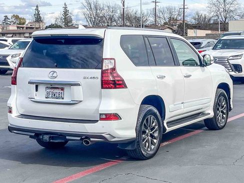 Used 2018 Lexus GX 460 Premium image 4
