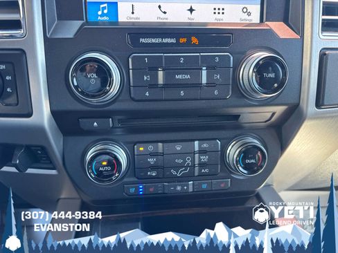 Used 2017 Ford F250 Platinum w/ Platinum Ultimate Package AWD/4WD image 33