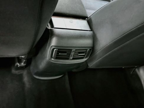 Used 2020 Honda CR-V LX image 27
