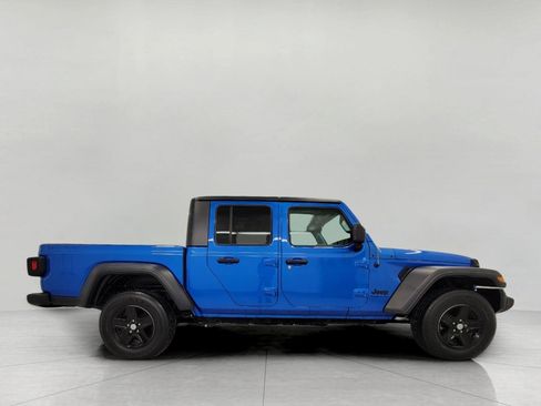 Used 2020 Jeep Gladiator Sport w/ Quick Order Package 24S image 12