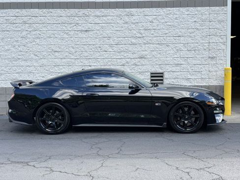Used 2019 Ford Mustang GT w/ Black Accent Package RWD image 15