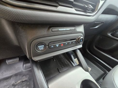 Used 2025 Ford Bronco Sport Badlands image 15