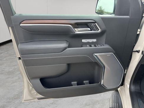 New 2026 GMC Sierra 1500 Denali w/ Technology Package AWD/4WD image 20