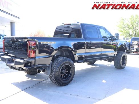 Used 2023 Ford F350 Lariat w/ Lariat Ultimate Package AWD/4WD image 6