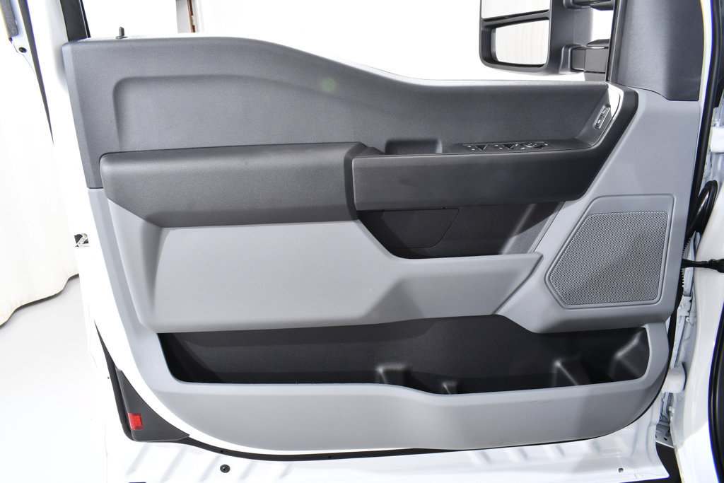 New 2027 Ford F550 4x4 Supercab Super Duty image 23