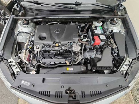 Used 2023 Toyota Camry LE FWD image 11
