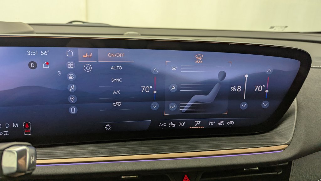 Certified 2024 Buick Envision Sport Touring AWD/4WD image 20