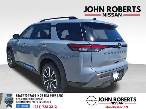 New 2026 Nissan Pathfinder Platinum AWD/4WD image 16