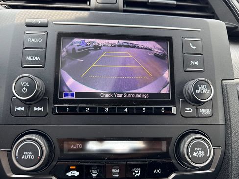 Used 2018 Honda Civic LX image 19