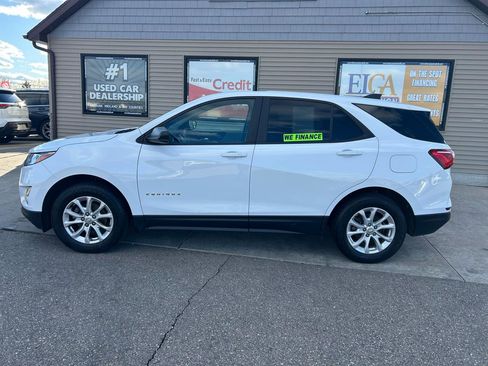 Used 2020 Chevrolet Equinox LS image 8