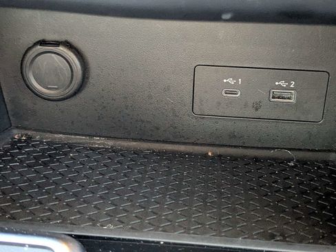 Used 2024 Nissan Pathfinder SV FWD image 24