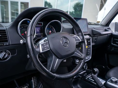 Used 2017 Mercedes-Benz G 550 image 29