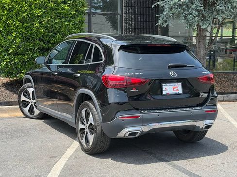 Used 2025 Mercedes-Benz GLA 250 4MATIC image 19