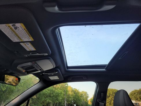 New 2026 Subaru Forester Premium AWD/4WD image 14