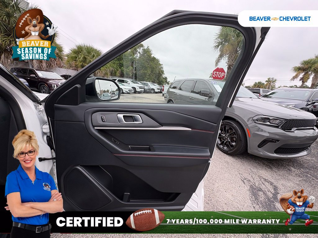 Used 2025 Ford Explorer ST-Line AWD/4WD image 34