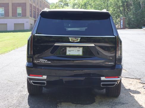 Used 2025 Cadillac Escalade Premium Luxury Platinum w/ LPO, Floor Liner Package AWD/4WD image 6