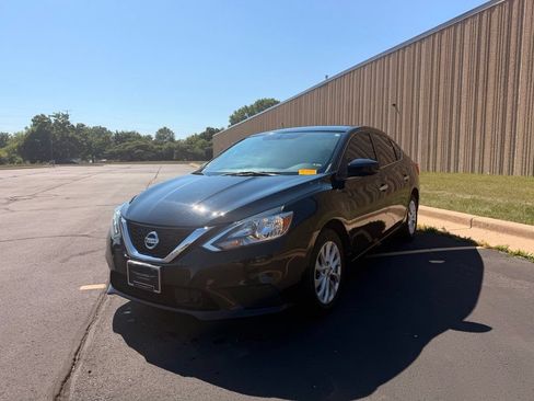 Used 2018 Nissan Sentra SV FWD image 4