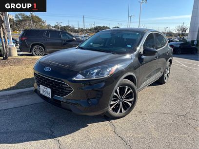 Used 2021 Ford Escape SE w/ SE Sport Appearance Package