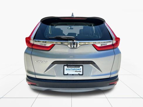 Used 2018 Honda CR-V LX image 6