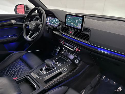 Used 2018 Audi SQ5 Prestige image 29