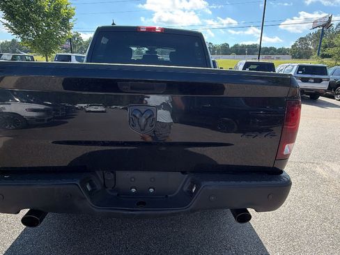 Used 2024 RAM 1500 Classic Warlock w/ Electronics Group AWD/4WD image 9