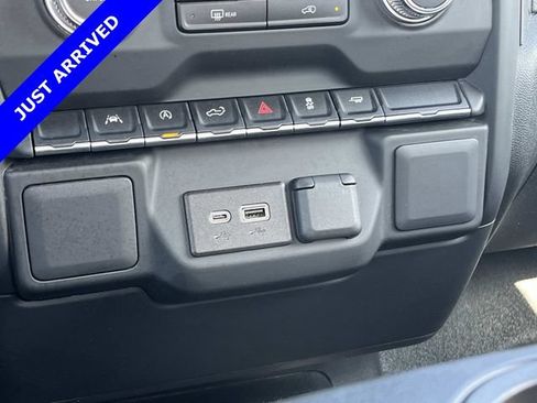 Used 2023 GMC Sierra 1500 Pro w/ Pro Value Package RWD image 25