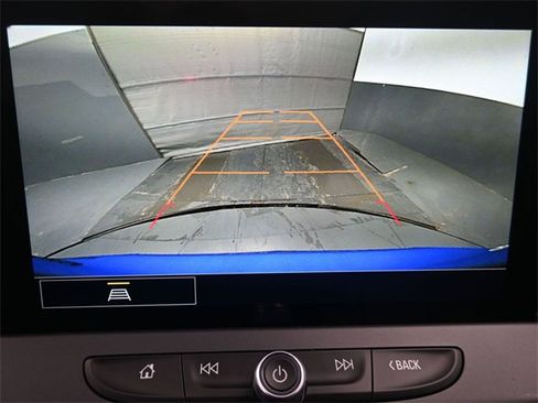 Used 2024 Chevrolet Blazer RS image 33