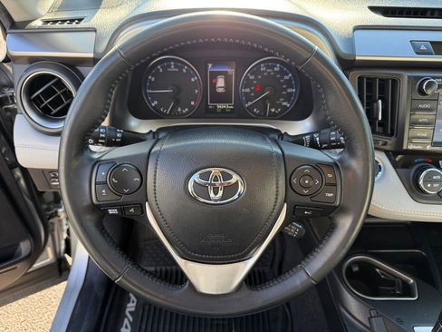 Used 2018 Toyota RAV4 XLE w/ Plus Extra Value Package image 21