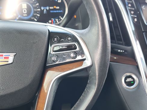 Used 2019 Cadillac Escalade Premium Luxury w/ Escalade Sport Edition RWD image 29