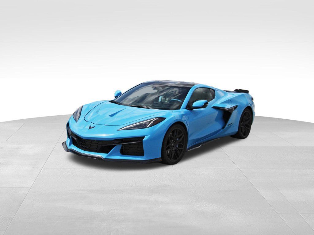 Used 2026 Chevrolet Corvette Z06 RWD image 2