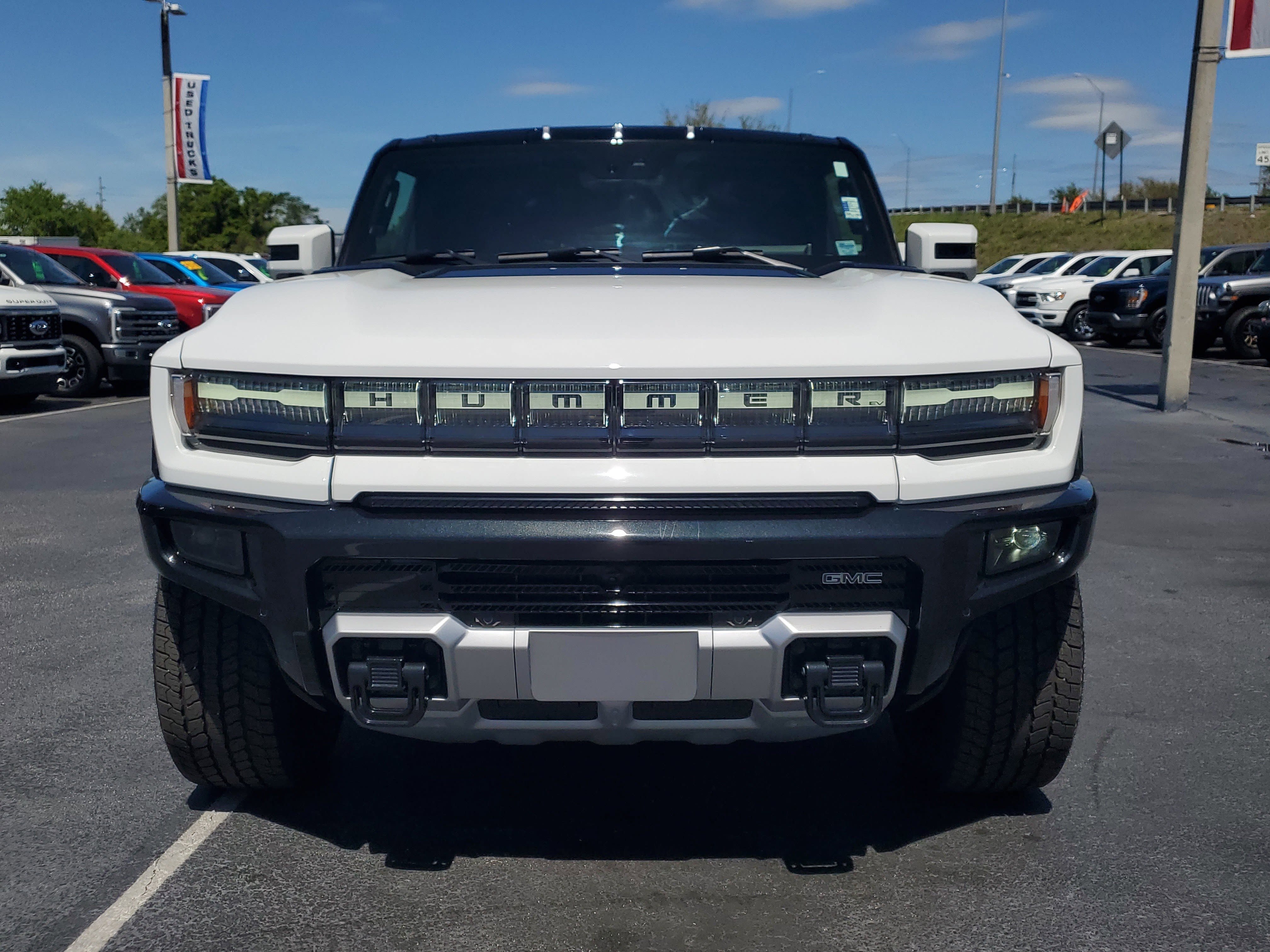Used 2025 GMC Hummer EV 2X AWD/4WD image 2