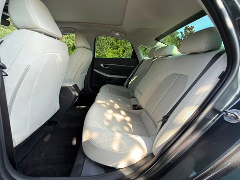 Used 2024 Hyundai Sonata SEL w/ Convenience Package FWD image 23