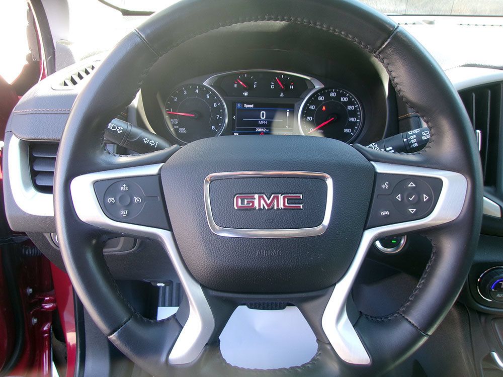 Used 2019 GMC Terrain SLE w/ Driver Convenience Package AWD/4WD image 18