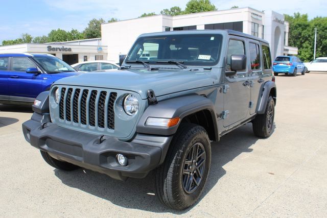 Used 2024 Jeep Wrangler Unlimited Sport AWD/4WD image 1