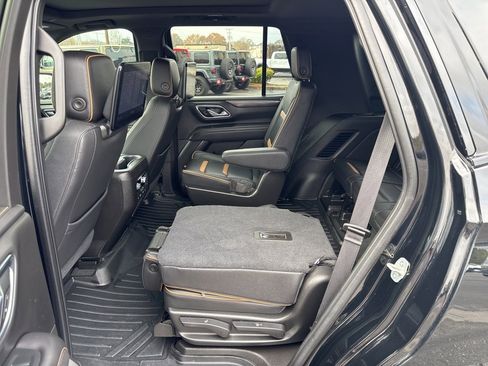 Used 2021 GMC Yukon AT4 w/ AT4 Premium Plus Package image 29