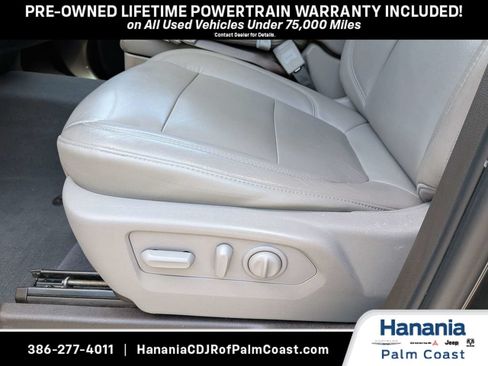 Used 2019 Chevrolet Silverado 1500 LT w/ Texas Edition RWD image 18
