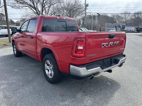 Used 2025 RAM 1500 Big Horn AWD/4WD image 5