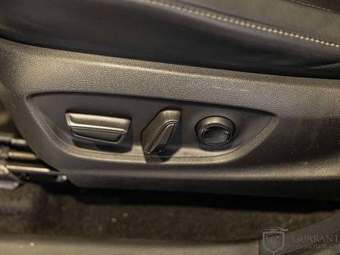 Used 2025 Toyota Crown Platinum image 36