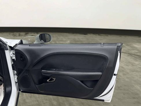 Used 2019 Dodge Challenger SRT Hellcat Redeye RWD image 18