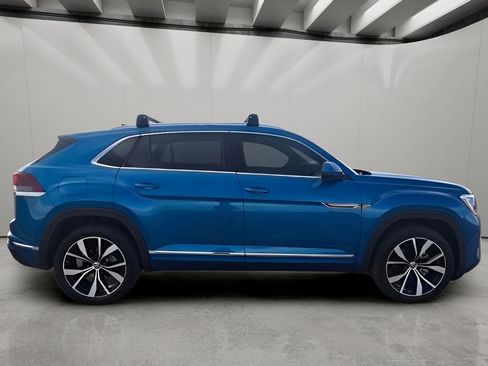 Used 2025 Volkswagen Atlas Cross Sport SEL Premium R-Line image 6