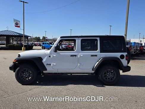 New 2026 Jeep Wrangler Unlimited Sport image 4