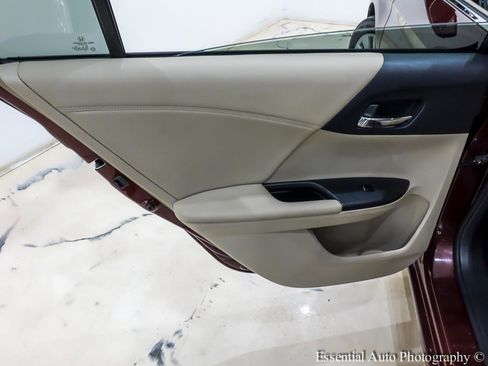 Used 2014 Honda Accord EX image 27